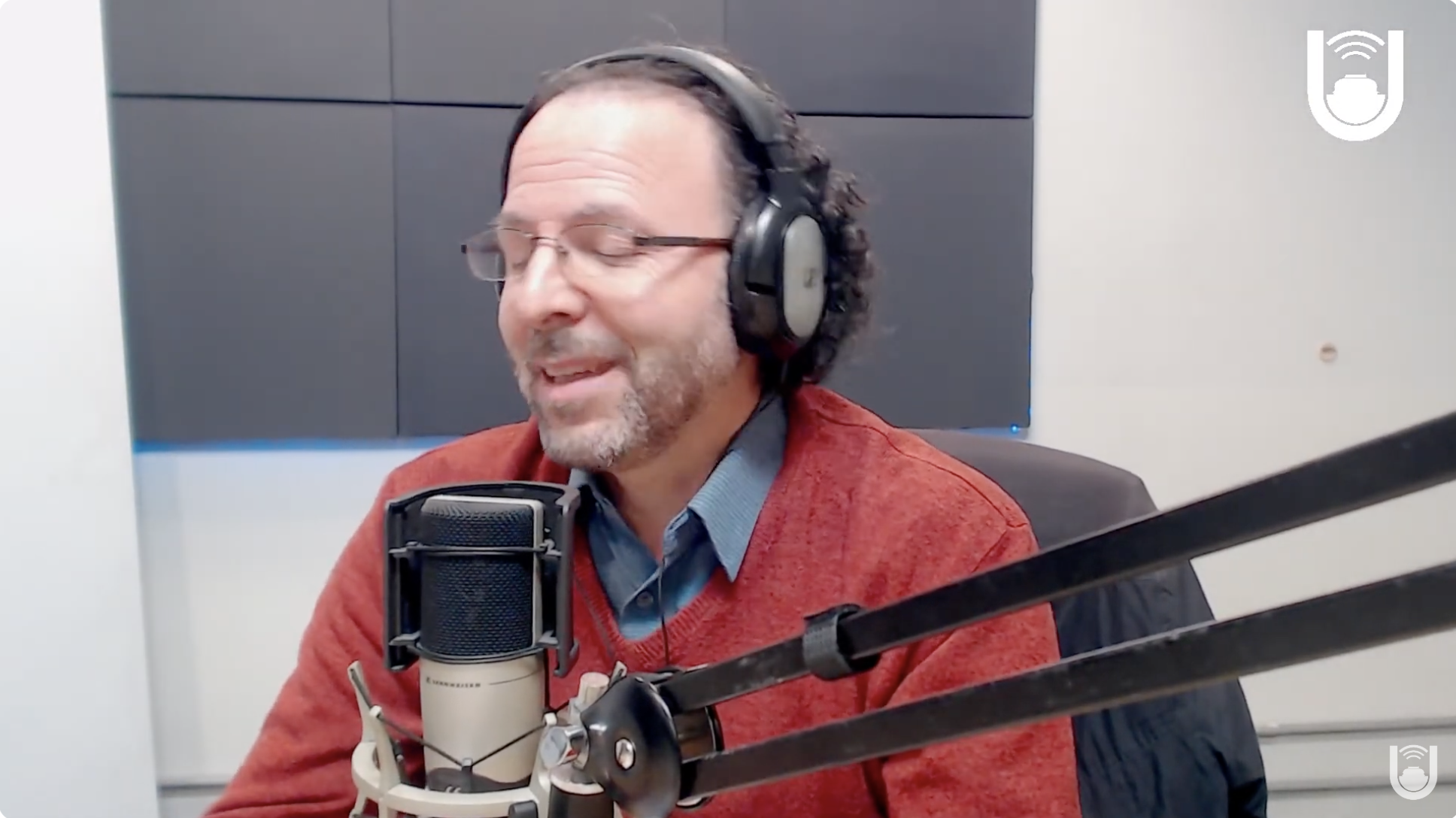 Entrevista a Héctor Cancela | A Pie de Página, Uniradio